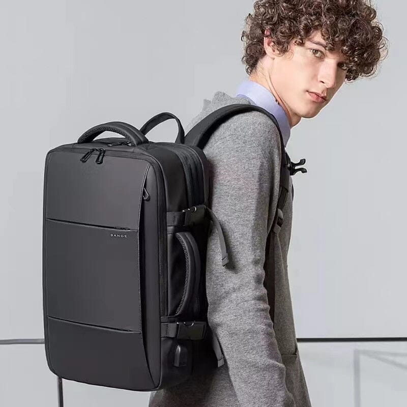 Mochila de Viagem Premiere - Notebook 17`, Expansível, Impermeável e Porta USB - VINNCI Store